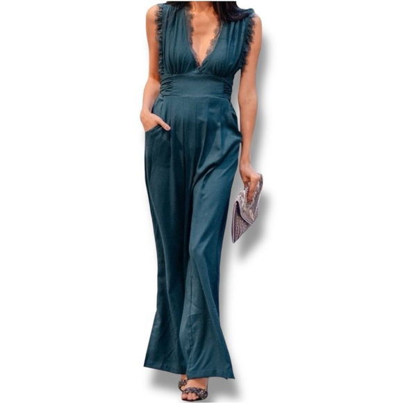 Francesca’s Teal Blue Mira Eyelash Lace Plunge Neckline Wide Leg Jumpsuit Sz XS - Picture 3 of 15
